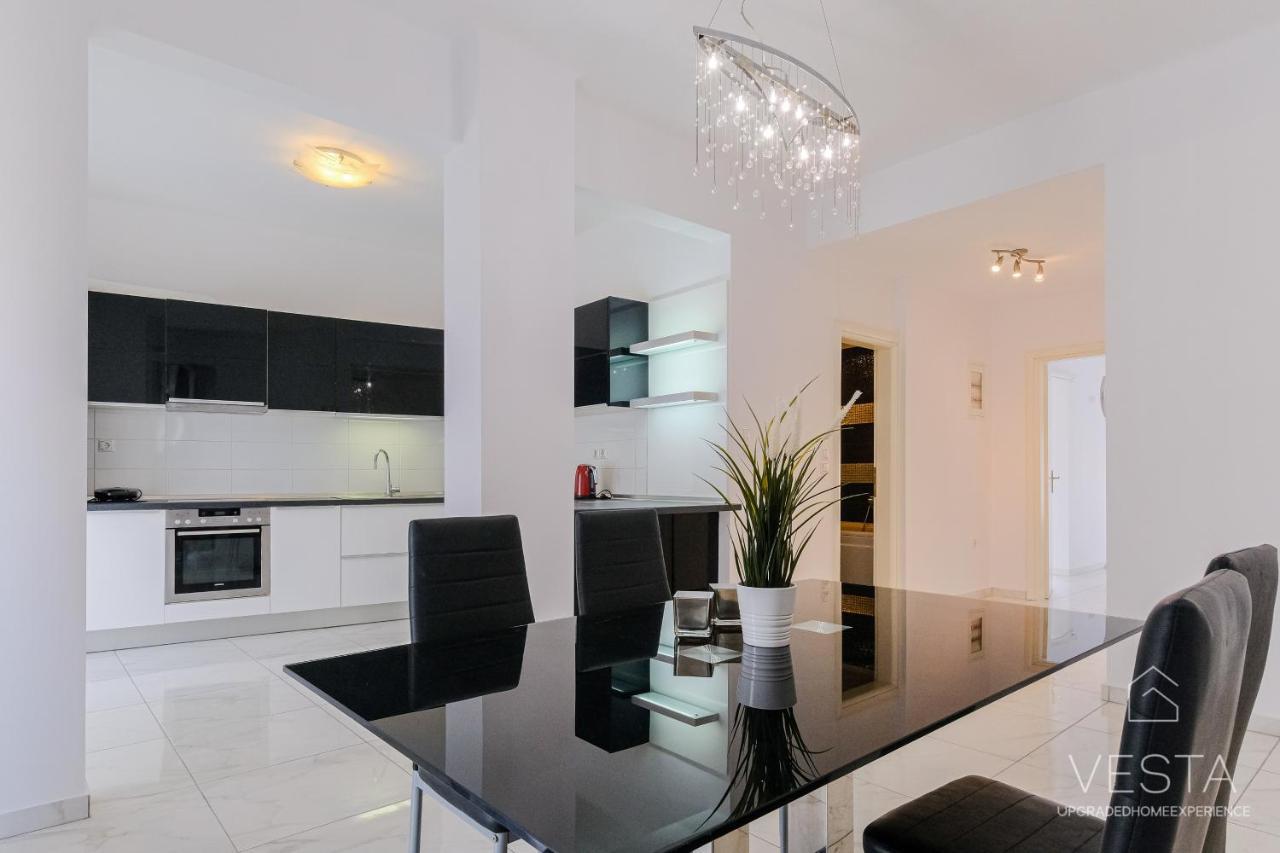 Apartment Pearl City Center Apartment, Vesta Philoxenia